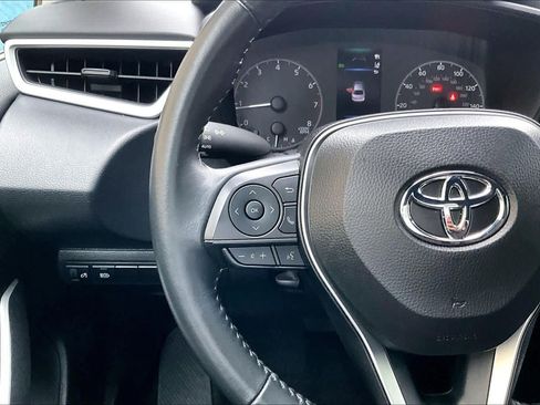 Used 2025 Toyota Corolla SE FWD image 24