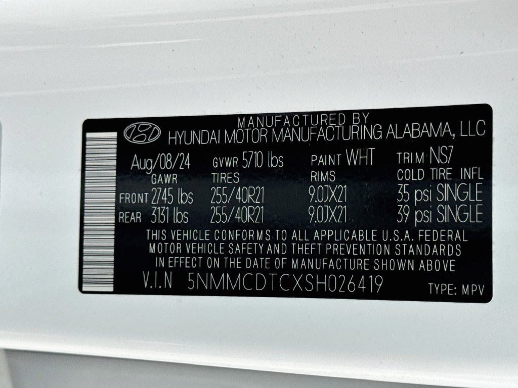 Used 2025 Genesis GV70 3.5T Sport w/ Sport Prestige Package AWD/4WD image 42