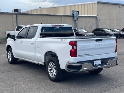 Used 2020 Chevrolet Silverado 1500 LT w/ Convenience Package AWD/4WD image 5