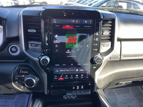 Certified 2025 RAM 1500 Big Horn image 27