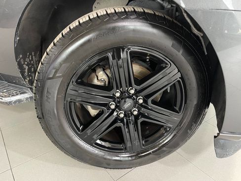 Used 2020 Ford Expedition XLT w/ Equipment Group 202A image 11