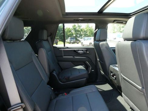 New 2026 Chevrolet Tahoe Z71 w/ Comfort Package AWD/4WD image 11