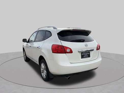 Used 2013 Nissan Rogue SV w/ Premium Pkg FWD image 4
