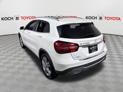 Used 2018 Mercedes-Benz GLA 250 4MATIC image 6