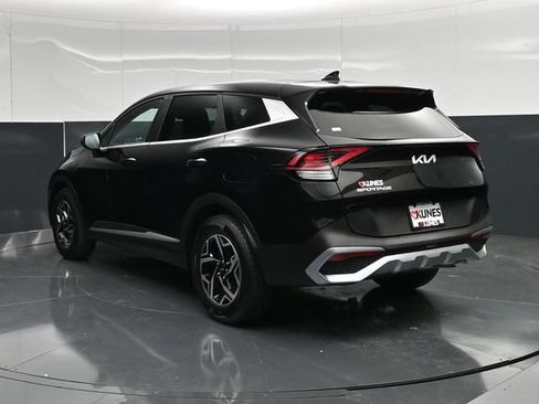 Used 2025 Kia Sportage LX FWD image 12