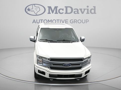 Used 2018 Ford F150 Platinum w/ Equipment Group 701A Luxury AWD/4WD image 34