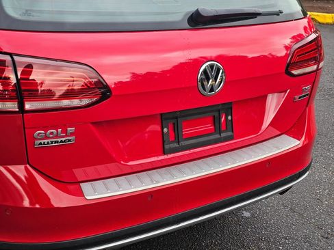Used 2018 Volkswagen Golf Alltrack SEL AWD/4WD image 14