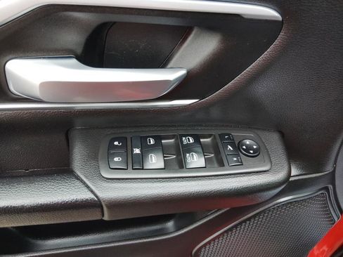 Used 2022 RAM 1500 Big Horn AWD/4WD image 14