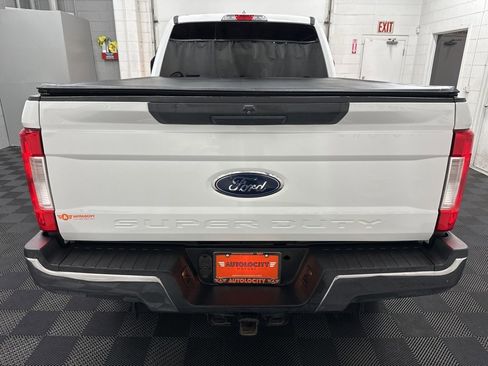 Used 2017 Ford F250 XLT w/ Snow Plow Prep Package image 8