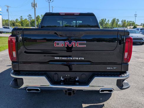 New 2026 GMC Sierra 1500 SLT w/ SLT Premium Package AWD/4WD image 9