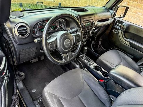 Used 2016 Jeep Wrangler Unlimited Sport w/ Quick Order Package 24S image 5