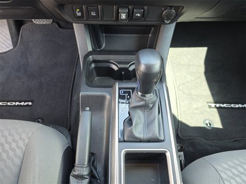Used 2023 Toyota Tacoma SR5 w/ Technology Package image 27
