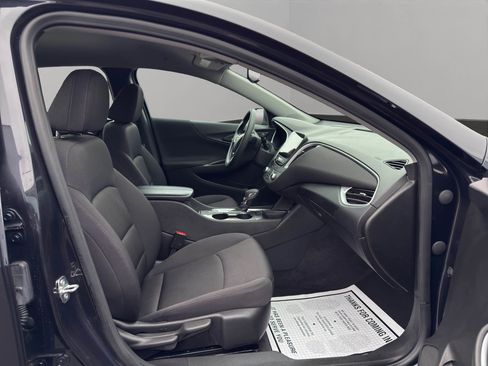 Used 2023 Chevrolet Malibu LT image 16