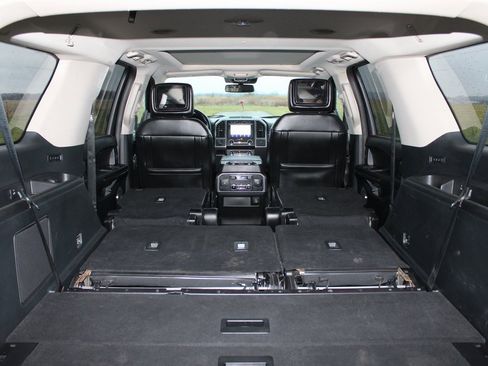 Used 2020 Ford Expedition Max Platinum image 37