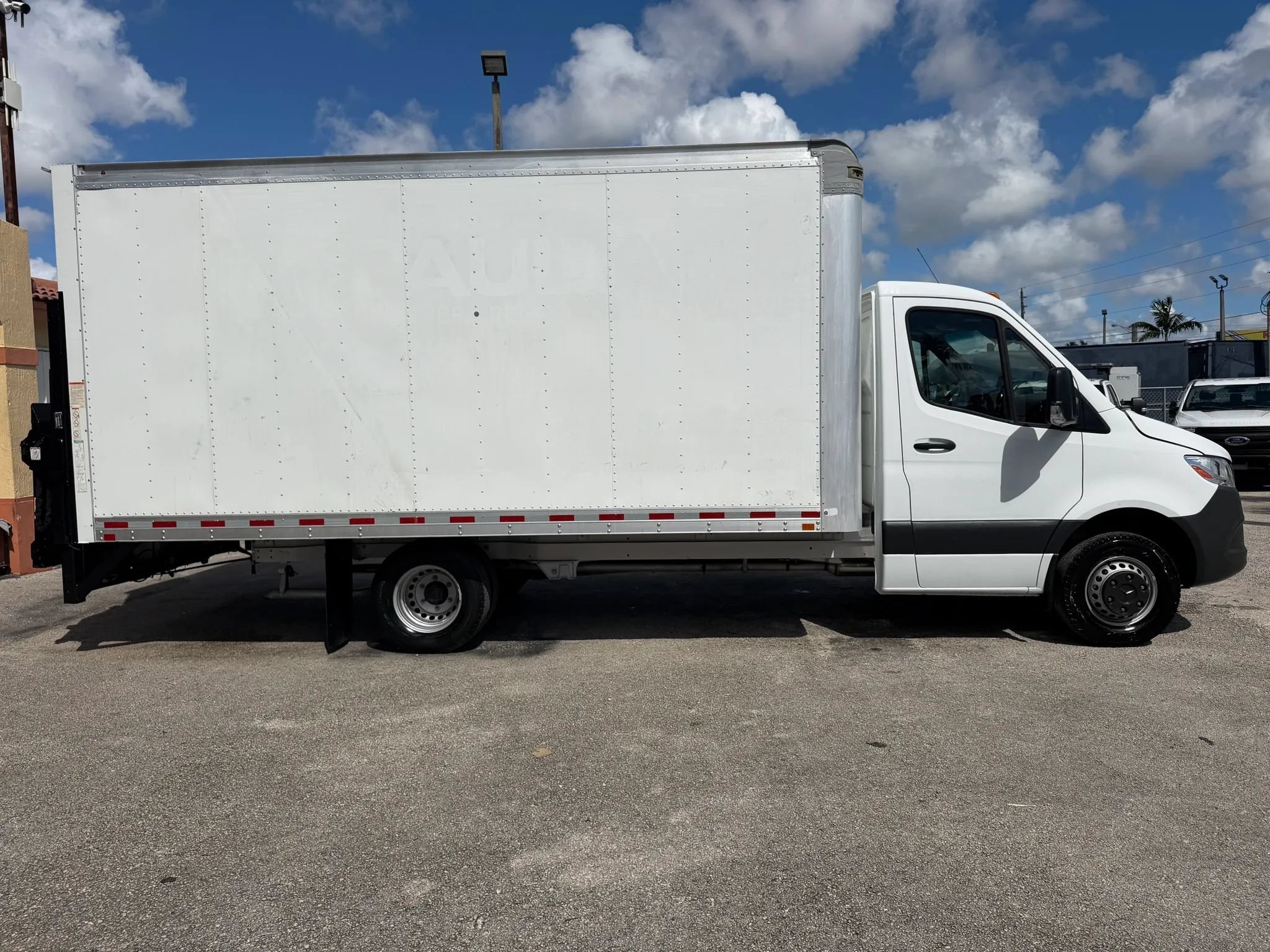 Used 2019 Mercedes-Benz Sprinter 170 image 11