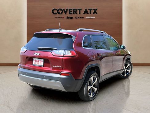 Used 2019 Jeep Cherokee Limited FWD image 5