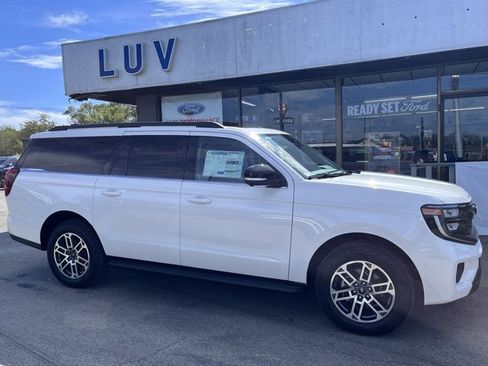 New 2025 Ford Expedition Max Active image 2