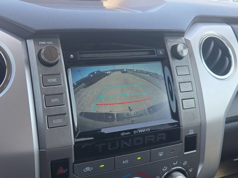 Used 2018 Toyota Tundra SR5 w/ SR5 Upgrade Package RWD image 21