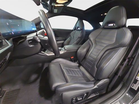 Used 2024 BMW M2 w/ Lighting Package image 10