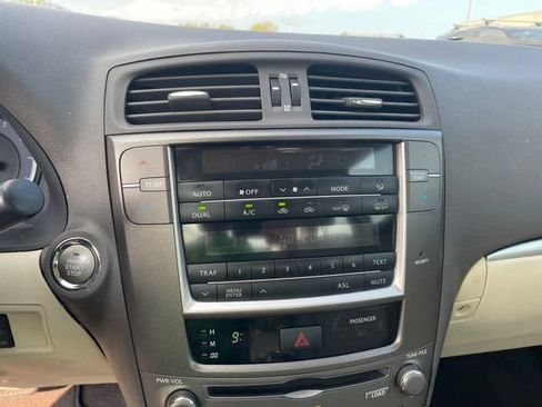 Used 2012 Lexus IS 250 AWD w/ Premium Pkg Value Edition image 9