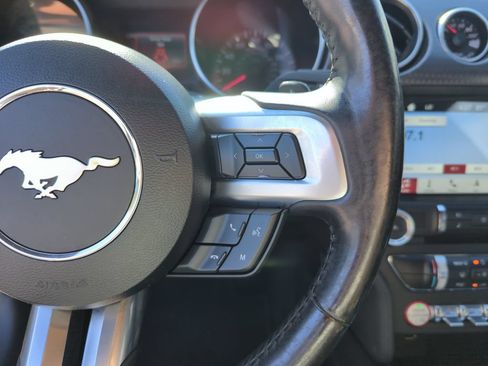 Used 2018 Ford Mustang GT w/ GT Performance Package RWD image 18