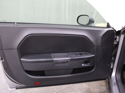 Used 2013 Dodge Challenger R/T Plus image 5