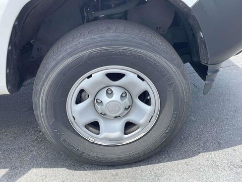 Used 2022 Toyota Tacoma SR RWD image 26