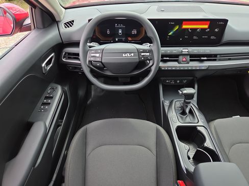 New 2026 Kia K4 FWD image 7