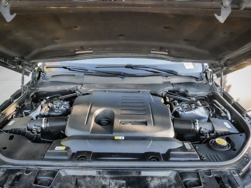 Used 2019 Land Rover Range Rover Sport HSE image 34