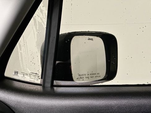 Used 2020 Jeep Renegade Trailhawk w/ Premium Leather Group image 25