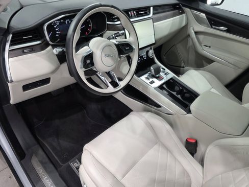 Used 2022 Jaguar F-PACE S AWD/4WD image 7