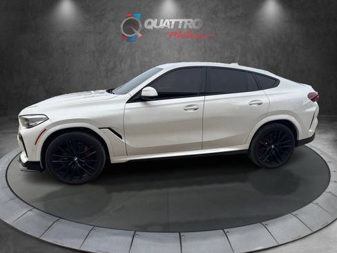 Used 2022 BMW X6 xDrive40i w/ M Sport Package image 2