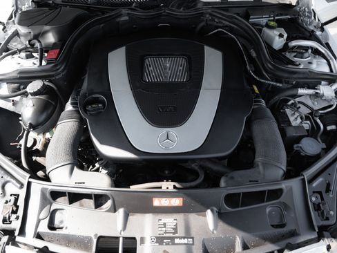 Used 2012 Mercedes-Benz C 300 4MATIC Sedan image 32