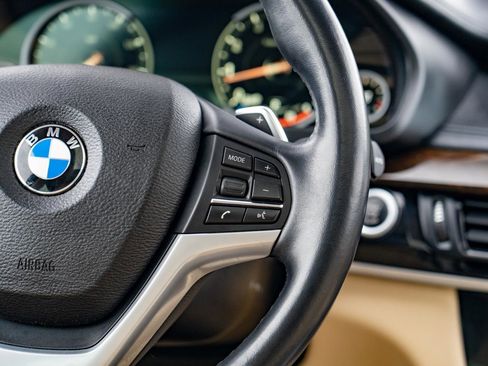 Used 2015 BMW X6 xDrive50i AWD/4WD image 25