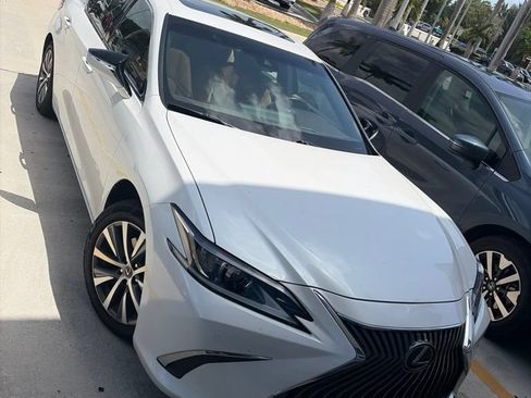 Certified 2021 Lexus ES 350 w/ Premium Package FWD image 6
