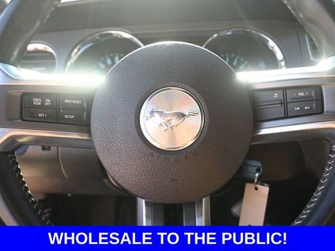 Used 2014 Ford Mustang Coupe image 8