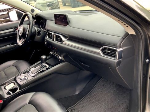 Used 2019 MAZDA CX-5 Touring image 19