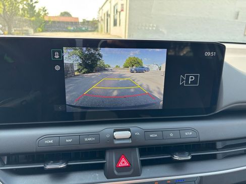 Used 2025 Kia K4 FWD image 23
