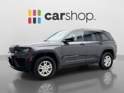 Used 2023 Jeep Grand Cherokee Laredo
