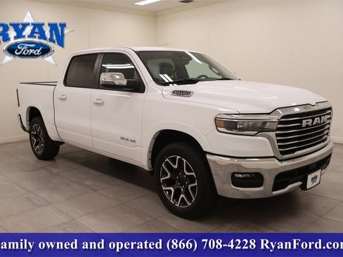 Used 2025 RAM 1500 Laramie image 2