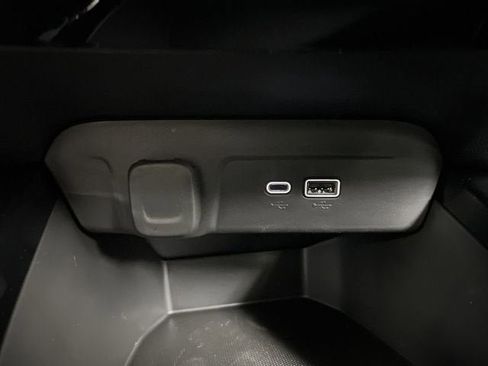 New 2026 Chevrolet Trax LT w/ Driver Confidence Package FWD image 32