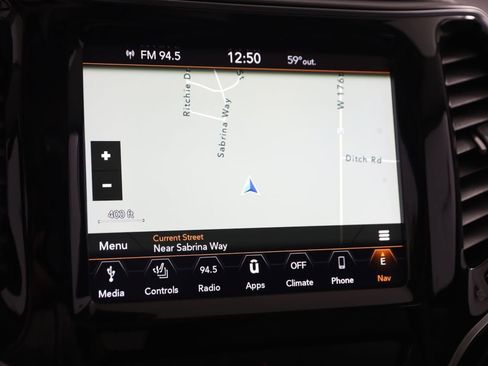 Used 2019 Jeep Cherokee Limited AWD/4WD image 9