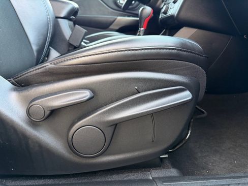 Used 2020 Jeep Cherokee Latitude Plus image 23