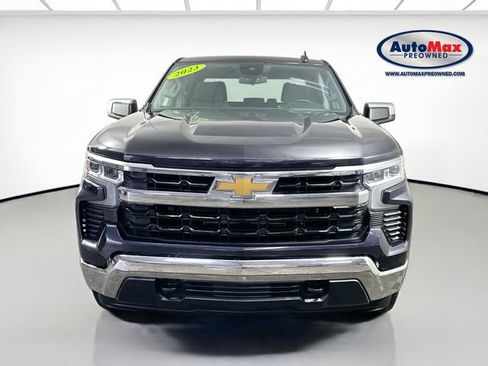 Used 2023 Chevrolet Silverado 1500 LT AWD/4WD image 6