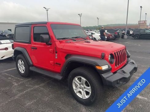 Used 2022 Jeep Wrangler Sport AWD/4WD image 1