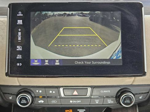 Certified 2018 Honda Clarity Touring image 18
