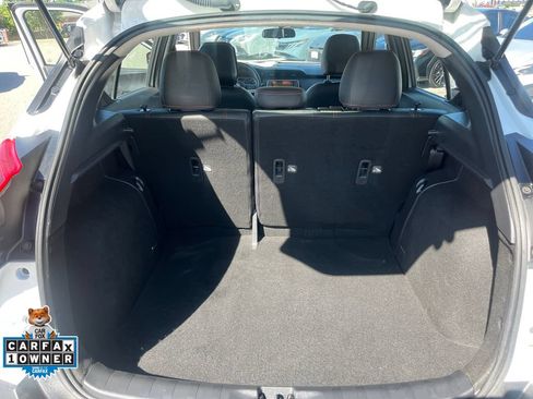 Used 2019 Nissan Kicks SR w/ SR Premium Package FWD image 21
