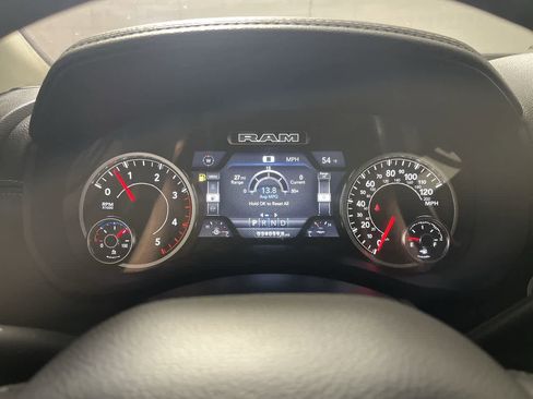 Used 2024 RAM 2500 Laramie image 17