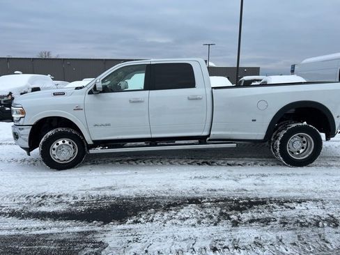 Used 2022 RAM 3500 Laramie image 3