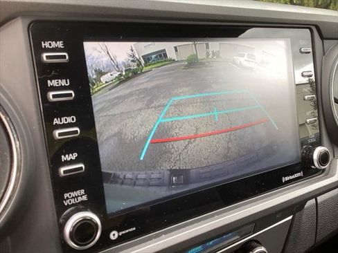 Certified 2022 Toyota Tacoma TRD Sport image 14